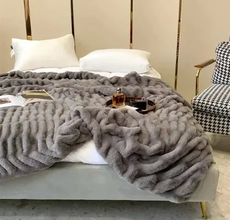 Couverture d'hiver de luxe en fausse fourrure de lapin