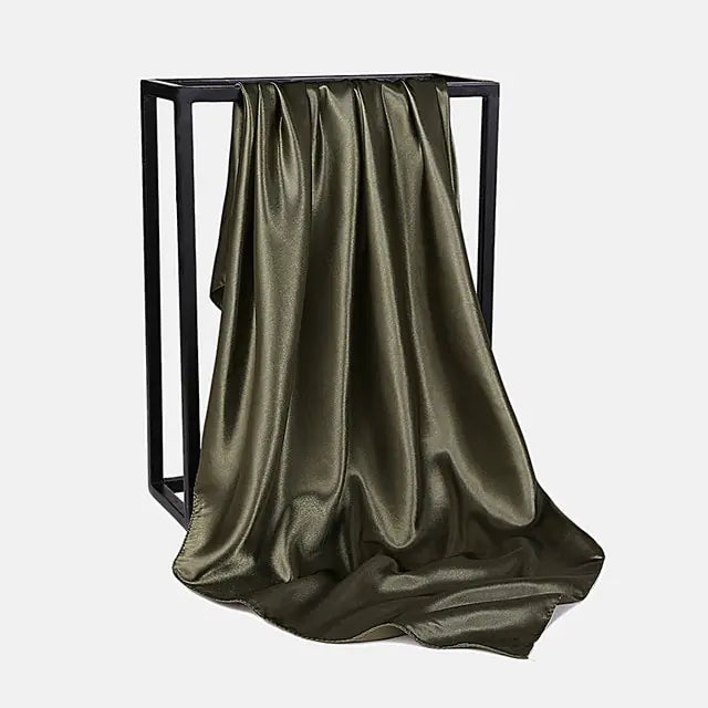 Foulard foulard en soie de couleur unie