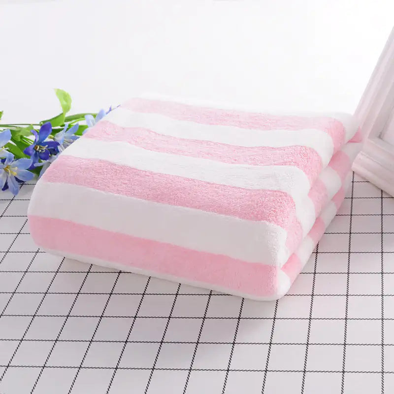Serviettes de bain en velours corail