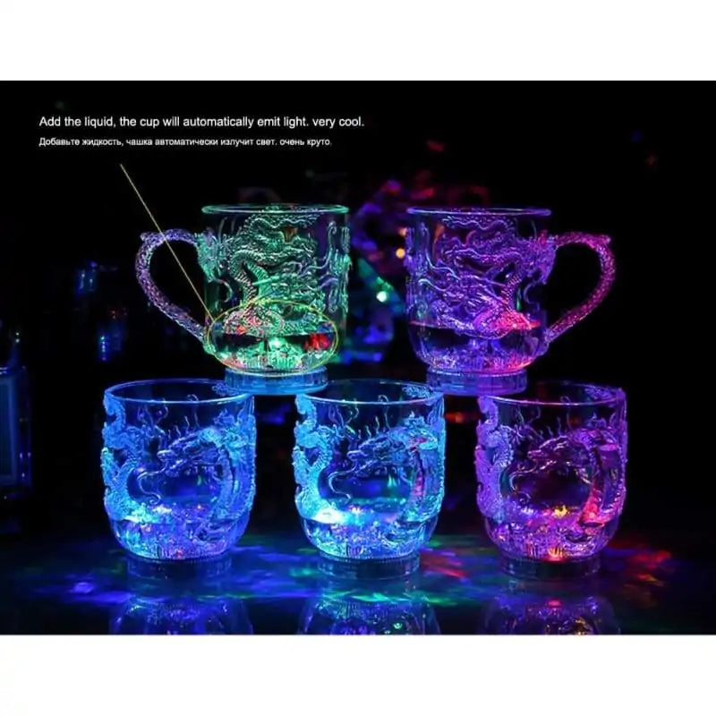 Tasse d'eau clignotante LED Motif Dragon Mug