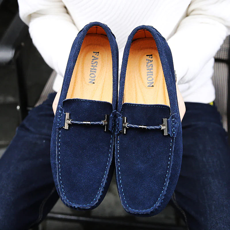 Aménatez votre style avec de luxueuses chaussures pour hommes en daim de vachette véritable !