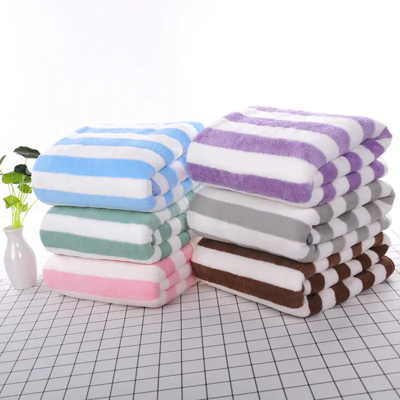 Serviettes de bain en velours corail