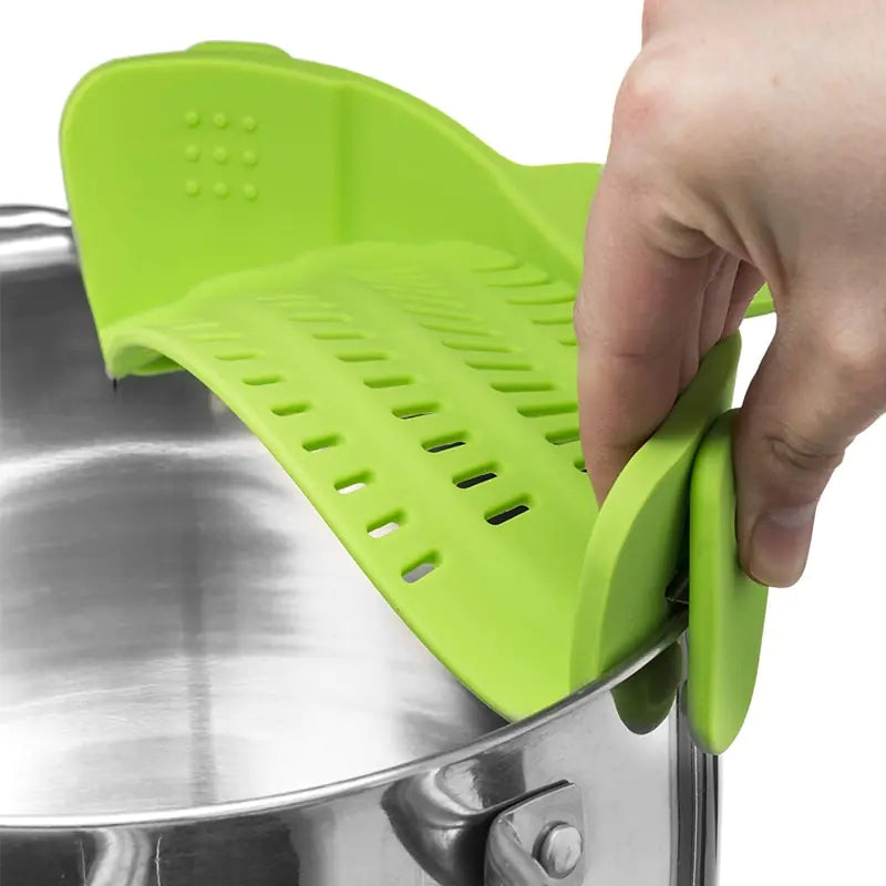 Passoire universelle en silicone à clip