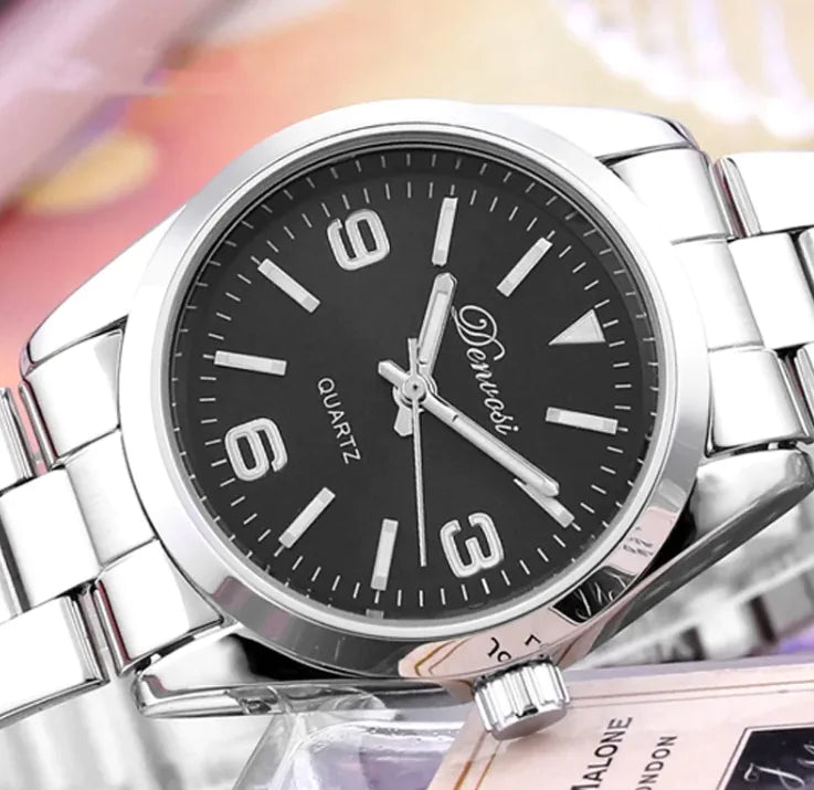 Montre en acier intemporelle