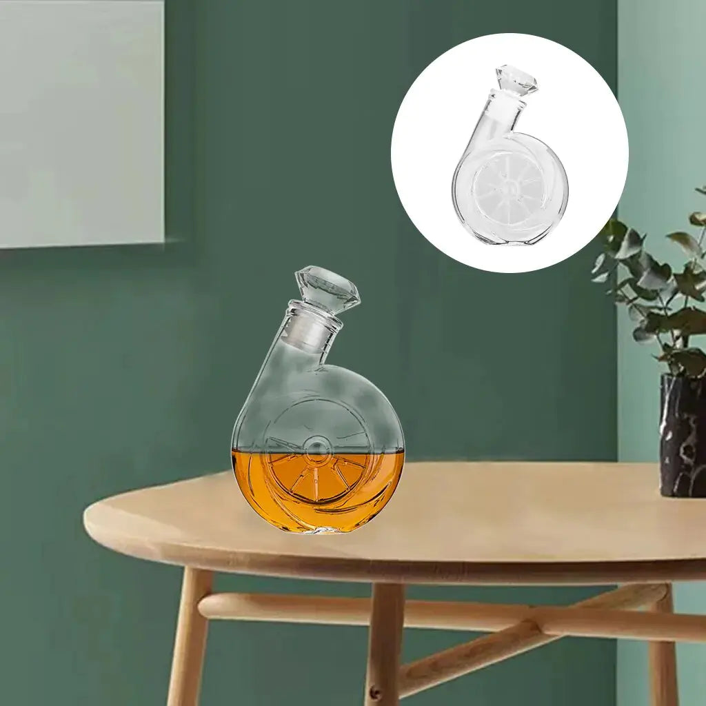 Carafe à vin en forme de souffleuse rétro