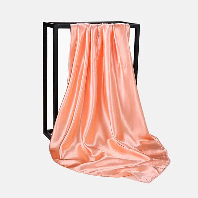 Foulard foulard en soie de couleur unie