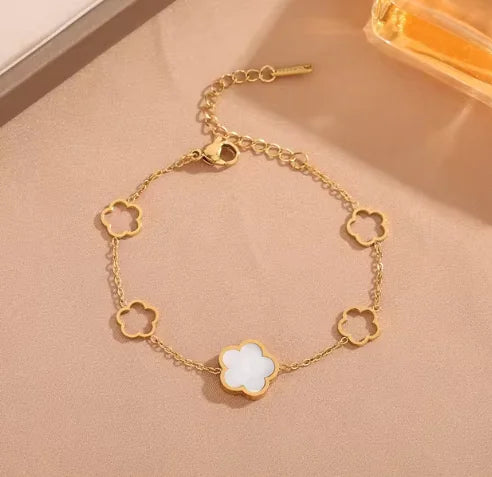 Bracelet réglable en acier inoxydable LuxeClover