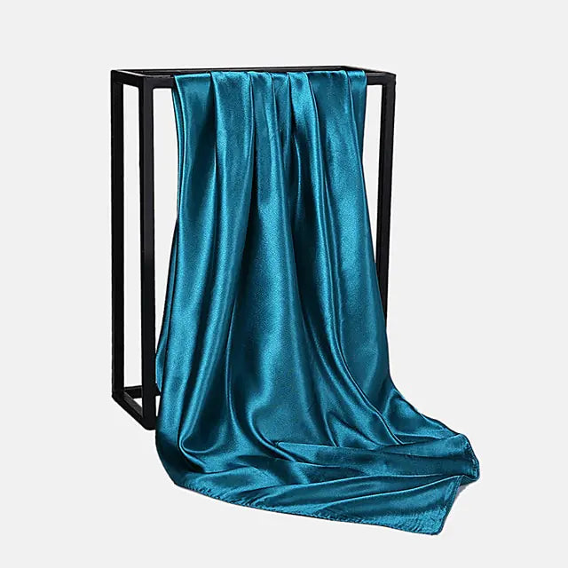 Foulard foulard en soie de couleur unie