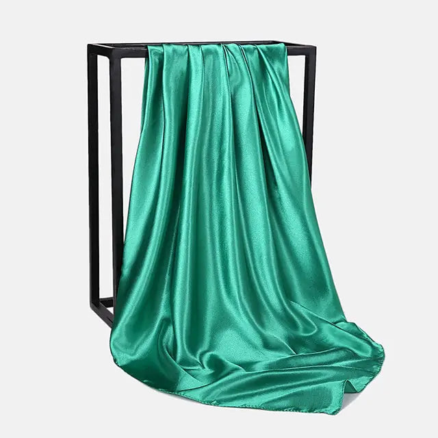 Foulard foulard en soie de couleur unie
