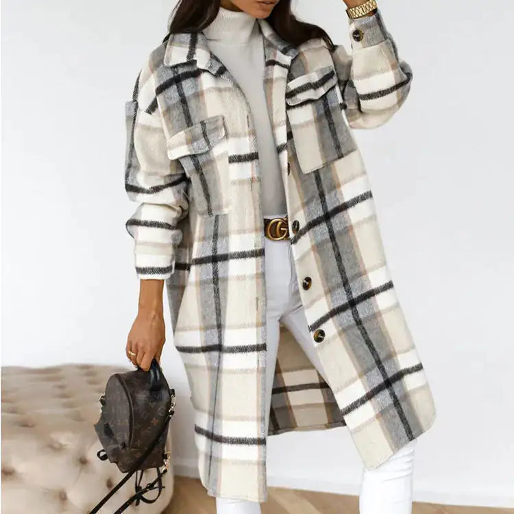 Manteau à carreaux en laine
