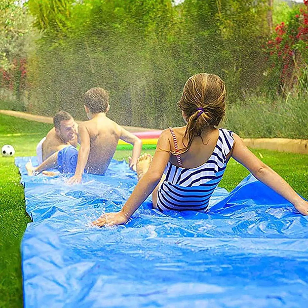 Toboggan aquatique géant