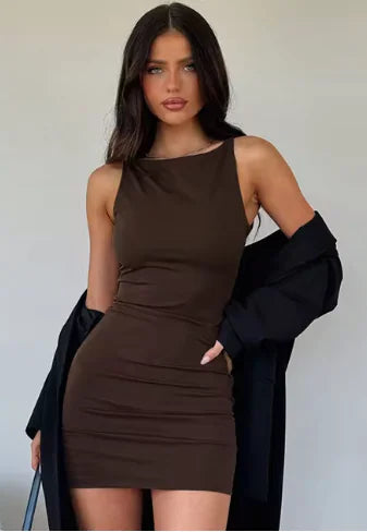 Mini-robe sexy sans manches