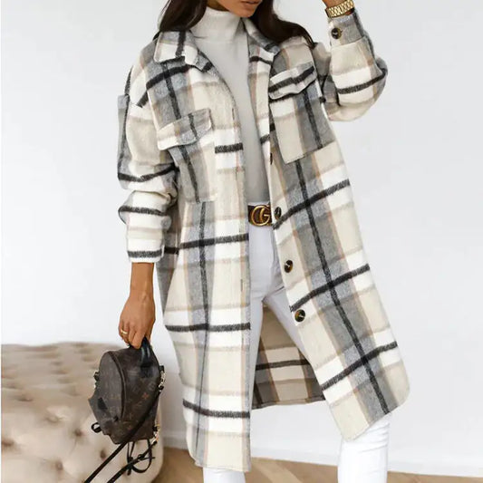 Manteau à carreaux en laine