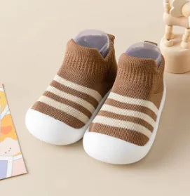Chaussettes tricotées à rayures pour enfants de printemps et d'automne
