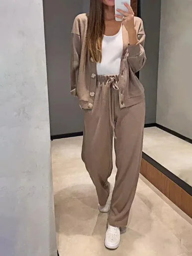 Élégance de l'automne : Ensemble veste et pantalons de sport en coton tricoté pour femmes