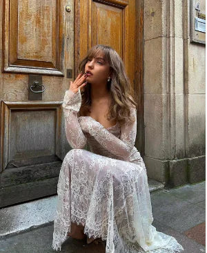 Élégante robe longue vintage en dentelle évidée Cape à manches longues