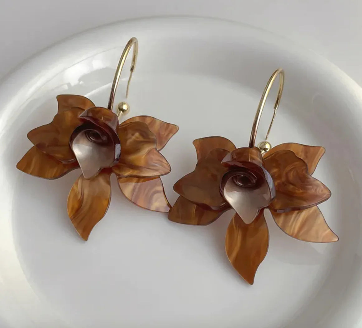 Boucles d'oreilles élégantes de luxe de haute qualité