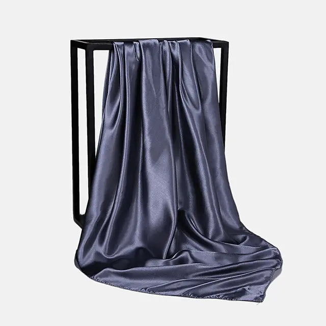 Foulard foulard en soie de couleur unie