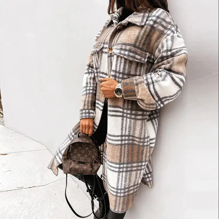 Manteau à carreaux en laine