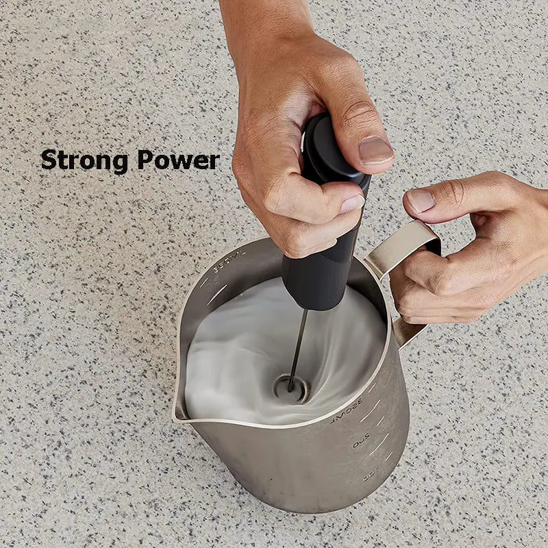 Mousse à lait électrique