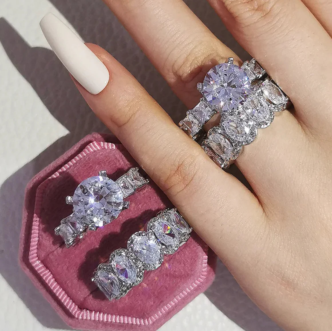 Bague de fiançailles en diamant complet super étincelant pour femmes