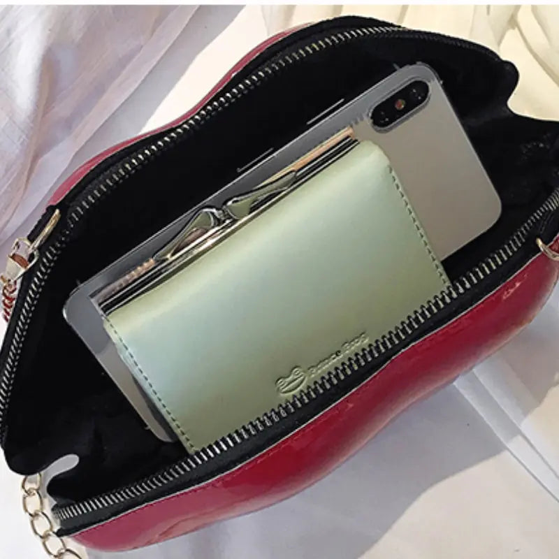 Mini sacs pour femmes 2023 New Fashion All-match Women's Shoulder Bag PU Solid Color Zipper Crossbody Patent Leather Lip Chain Bag
