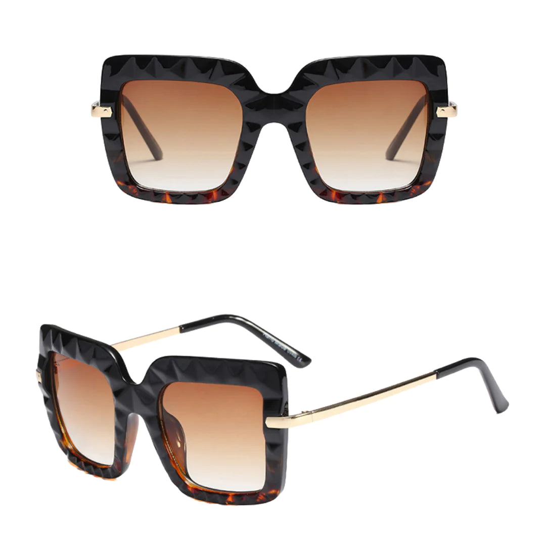 Lunettes de soleil confiantes
