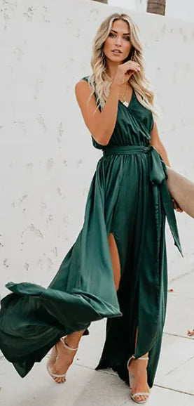Robe sans manches à col en V